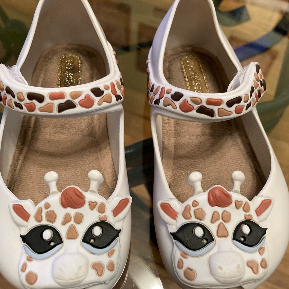 Mini Melissa Giraffes.